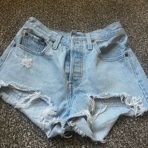 levi’s 501 denim jean shorts, size w25